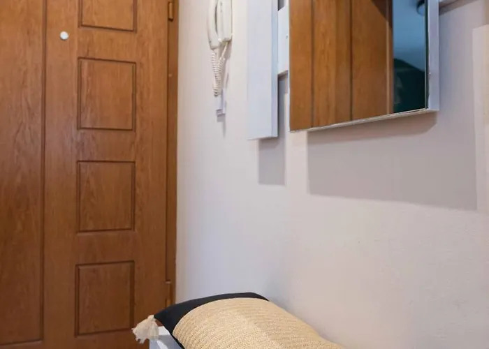 Apartment уютна почивка *